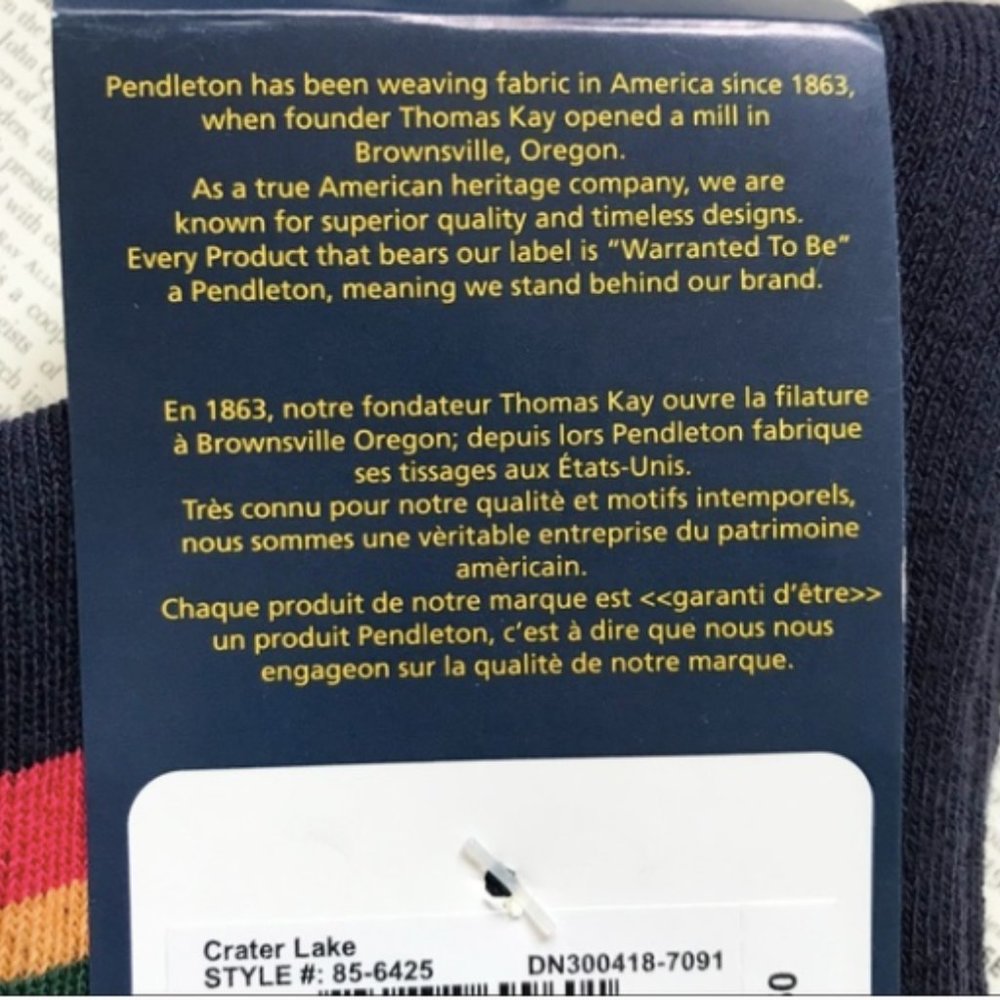 Pendleton UNISEX Crater Lake National Park Collection Stripe Socks Size Medium - Picture 7 of 13